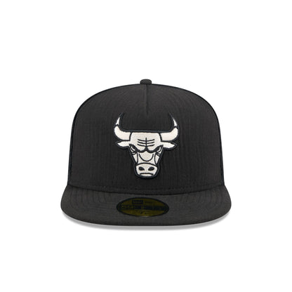 Chicago Bulls Black Mesh 59FIFTY A-Frame Fitted Hat